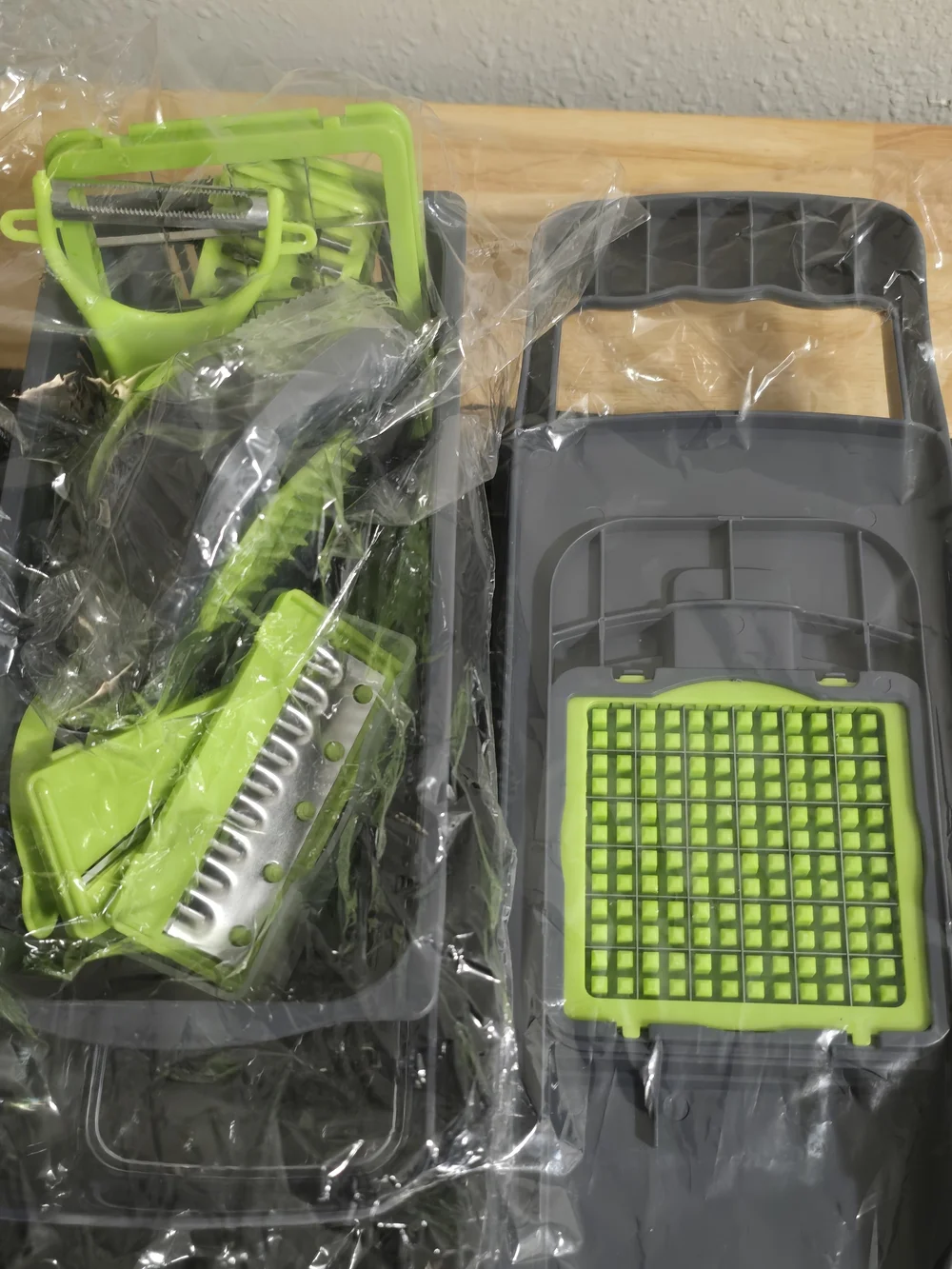 16-1 Multi-Function Vegetable Chopper and Slicer - Lime Green & Gray
